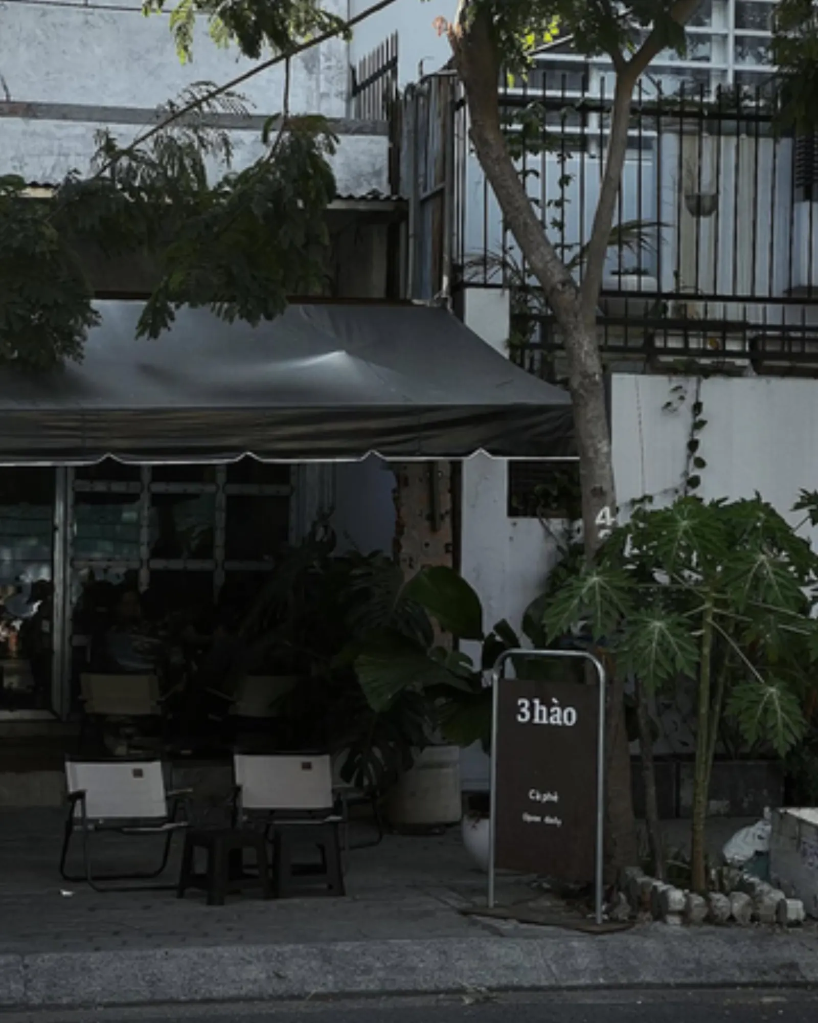 3 Hào Cà Phê — 4